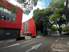 <b>餐饮、购物核心一应俱全</b>